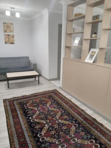 Izmir Apartment — 4-Star Luxury Hotel in Baku, Azerbaijan