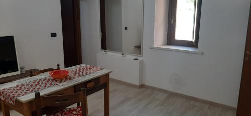 Casa Vacanza Palazzo la Loggia — Barisciano — photo 3