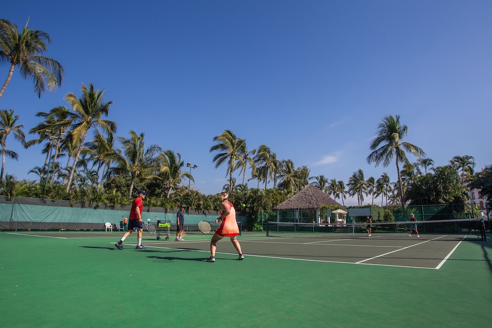 Tennis court