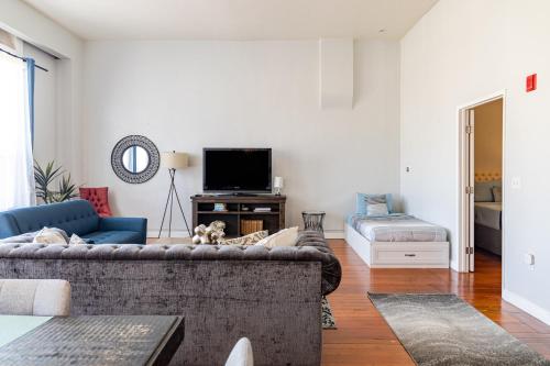 Greely Gaslamp Loft W Parking & 4 Beds #301 - photo 14