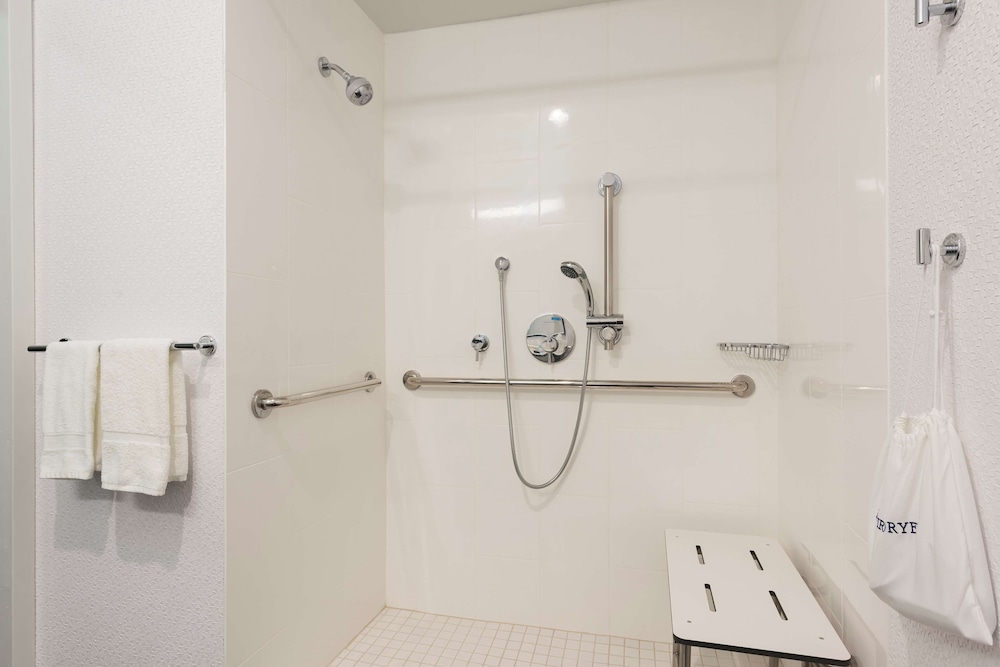 Hampton Inn Midland - photo 27