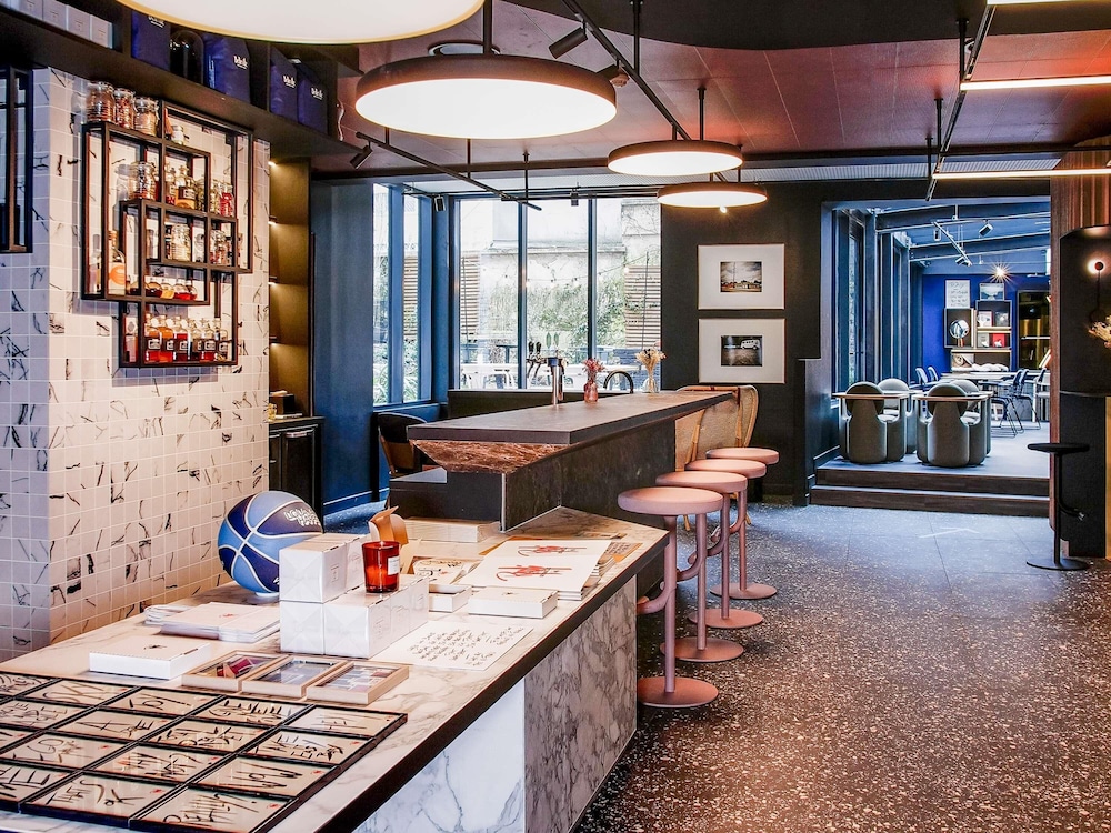 Hotel Abrial Batignolles Paris 17