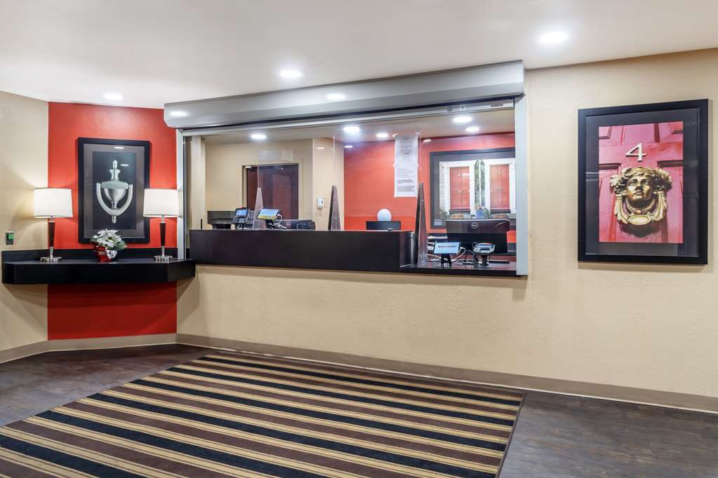 MainStay Suites Chicago Hillside - photo 8