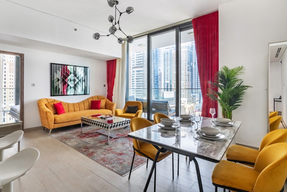 Liv Residence Marina View 2 Bedroom — 4-Star Luxury Hotel in Dubai, United Arab Emirates