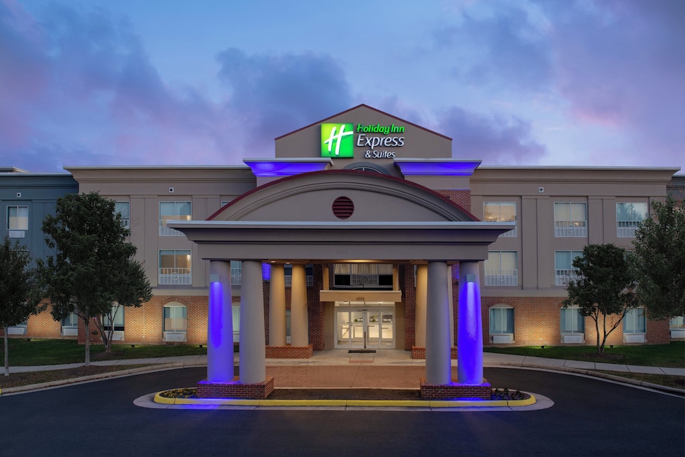 Holiday Inn Express Alexandria Fort Belvoir - photo 49