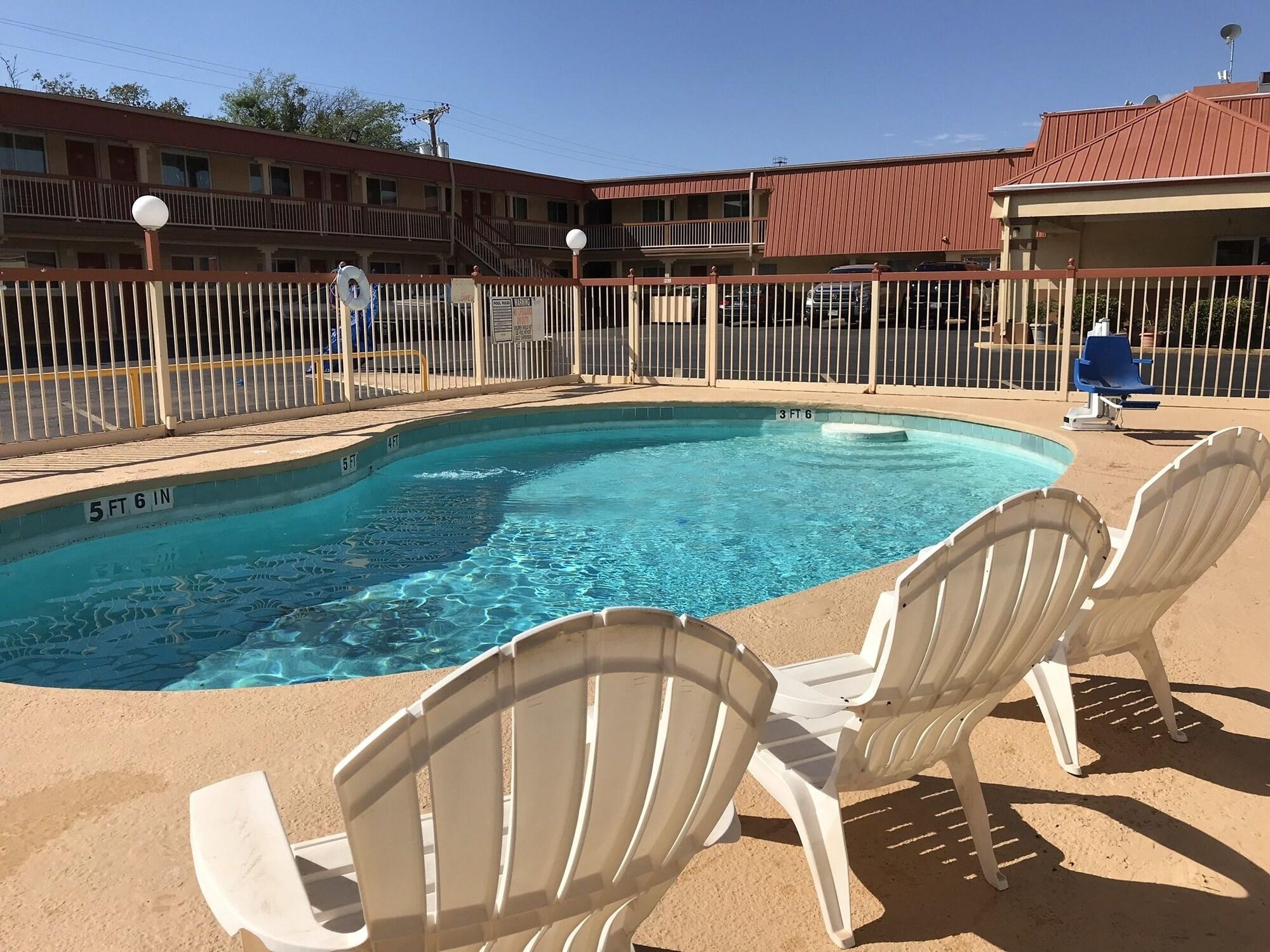 Best Budget Inn Abilene - photo 3