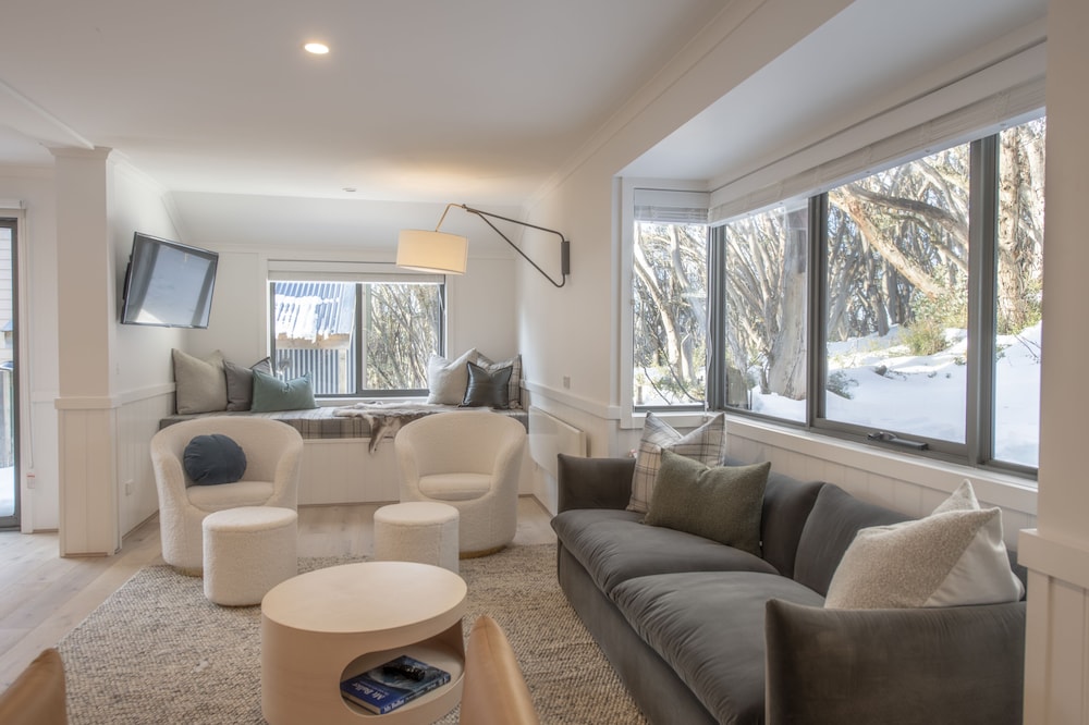 Discobulous 7 — Mount Buller