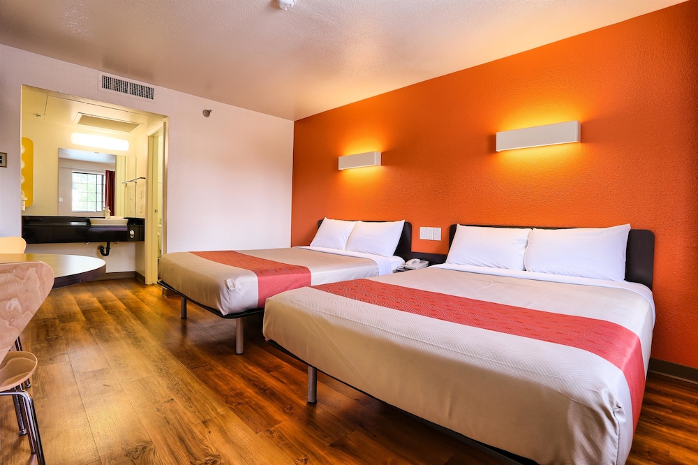 Super 8 by Wyndham Petaluma - photo 15