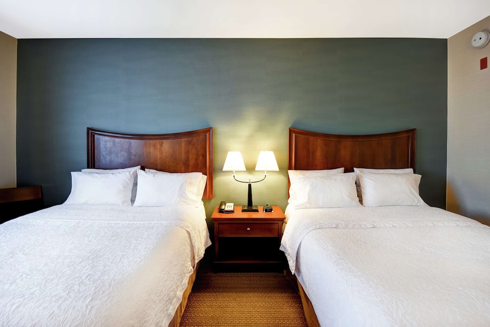 Hampton Inn & Suites Folsom - photo 15