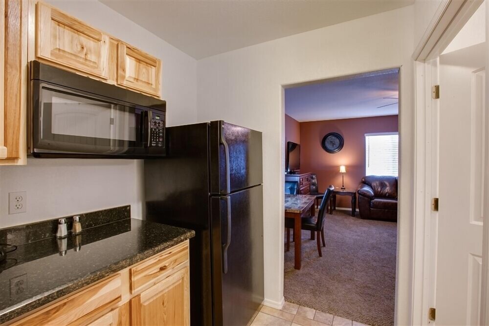 Dream Manor Inn - photo 15
