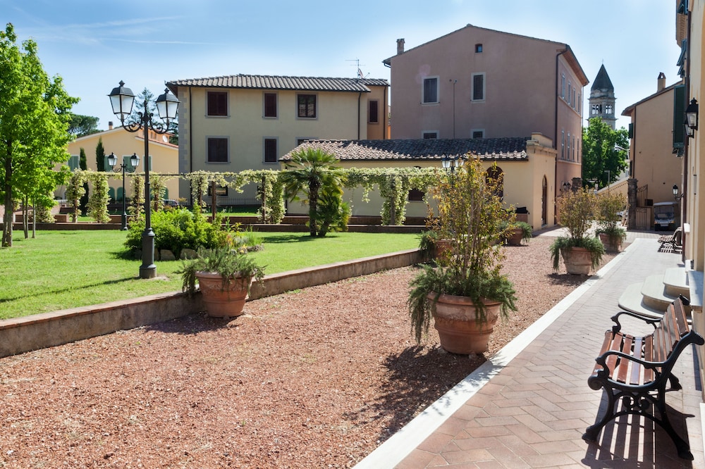 Villa Borri Terme — 4-Star Luxury Hotel in Casciana Terme, Italy