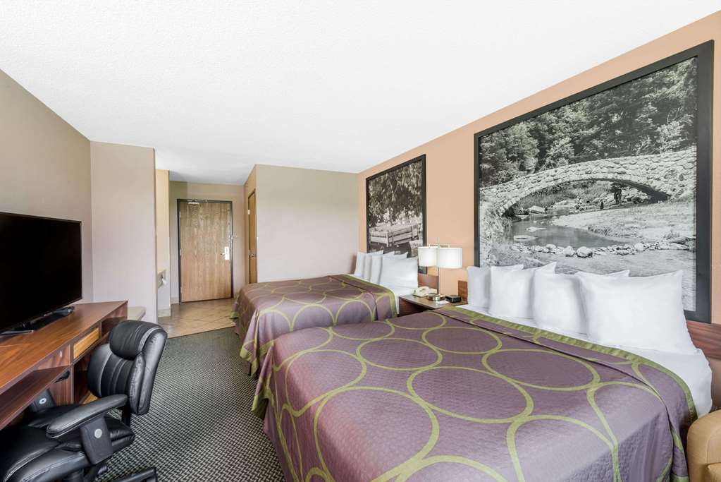 Super 8 by Wyndham Winfield Quail Ridge Area - photo 10