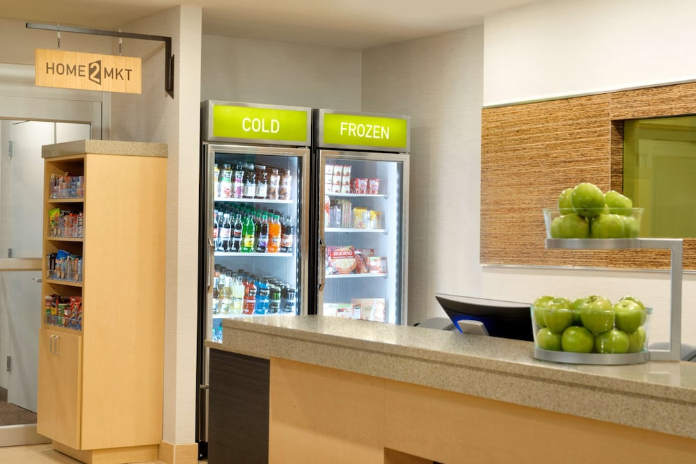 Home2 Suites by Hilton Roanoke VA - photo 4