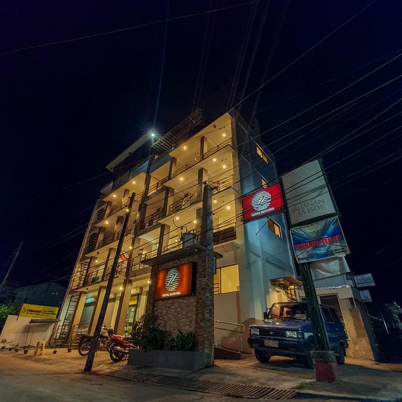 Hotel Zenturia — hotel in Boac