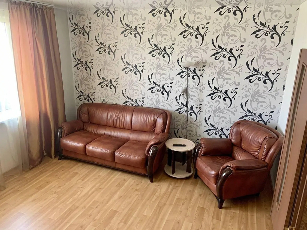 V Gosti Na Sverdlova 12 Hotel in Novokuznetsk, Russia