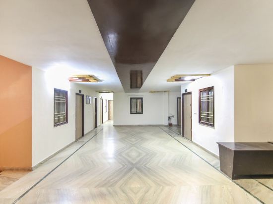 Hotel King Park Avenue — Agra — photo 2