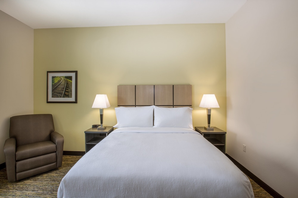 Candlewood Suites Omaha Millard Area by IHG - photo 18