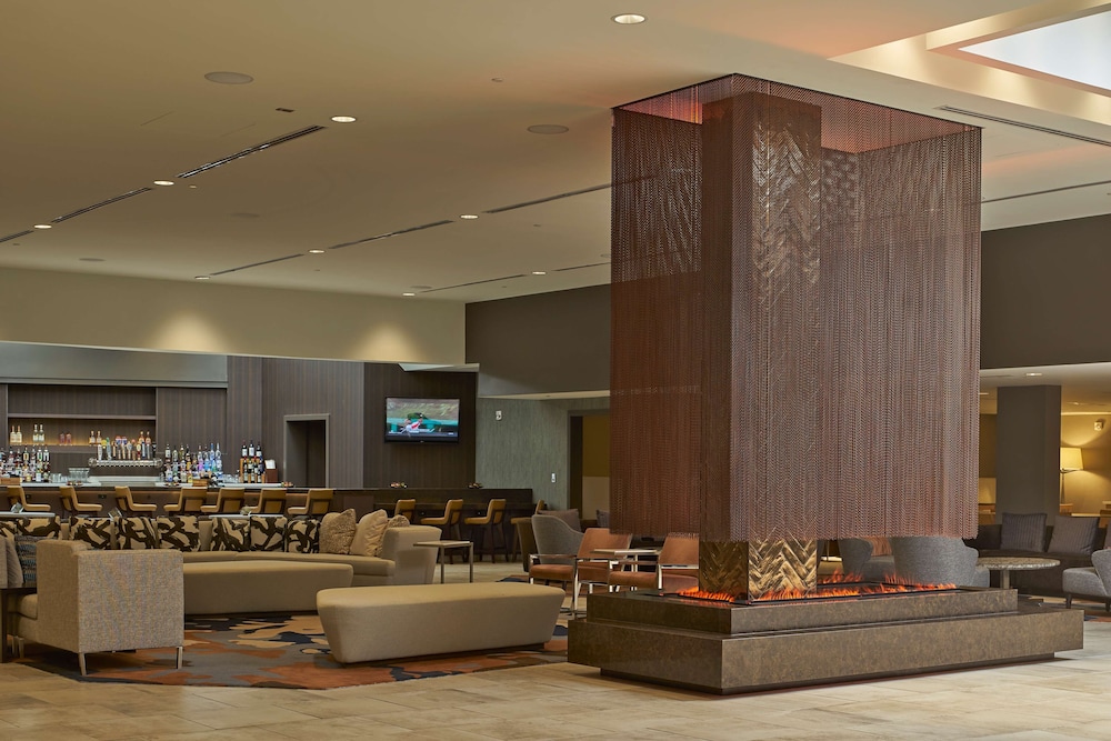 Hilton Raleigh North Hills - photo 5