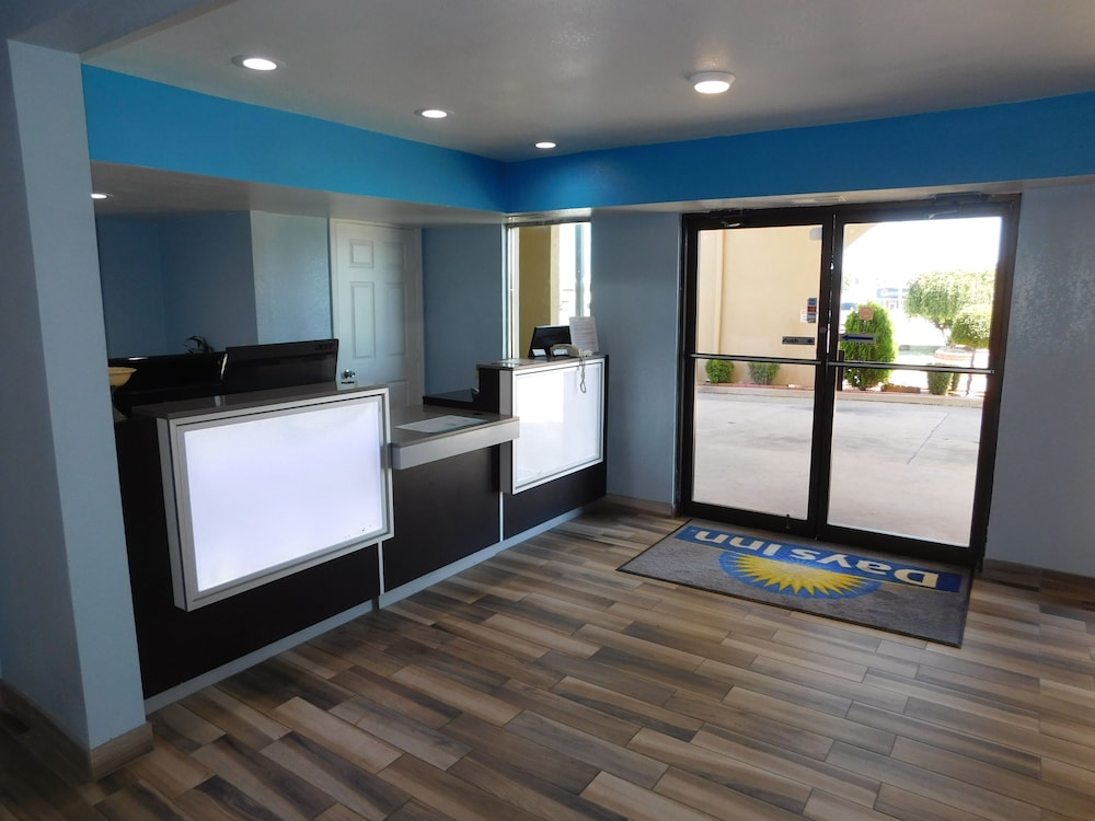Days Inn By Wyndham Oklahoma City Nw Expressway - photo 5