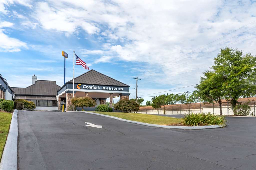 Comfort Inn & Suites Chattanooga East Ridge - photo 2