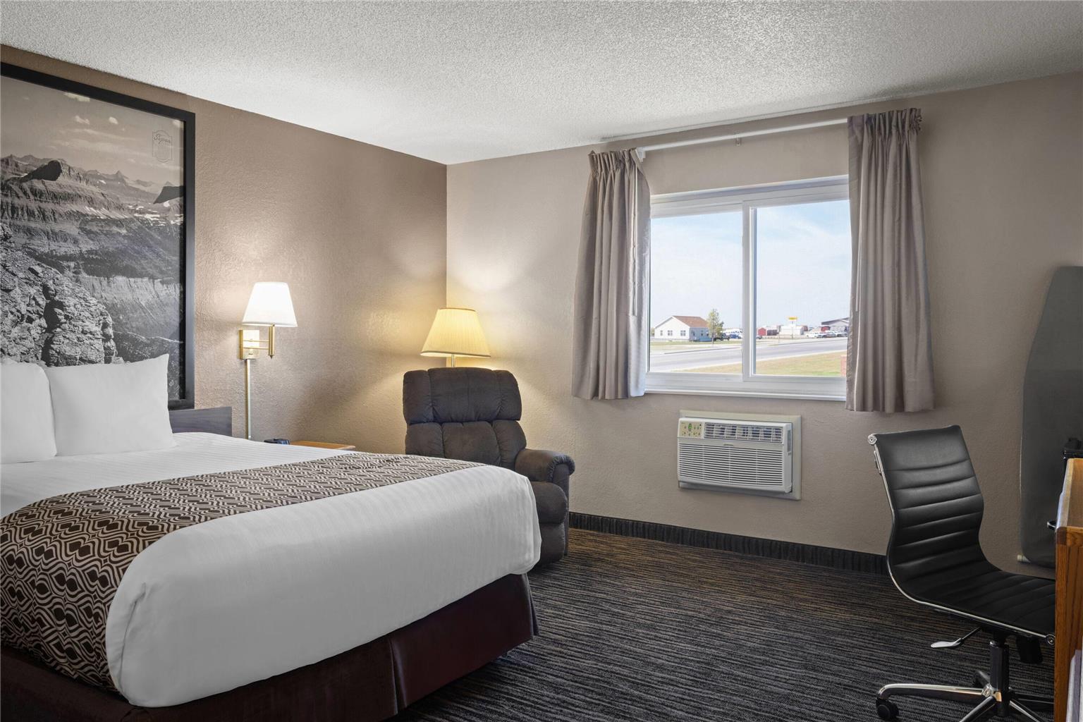Super 8 by Wyndham Lewistown - photo 8