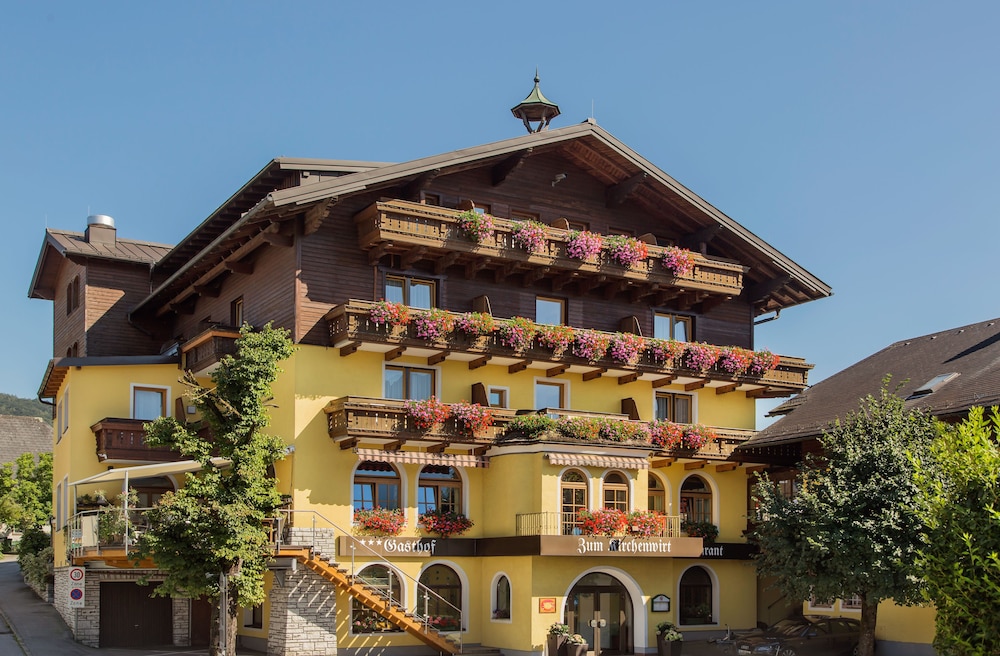 Hotel Gasthof zum Kirchenwirt — hotel in Puch Bei Hallein
