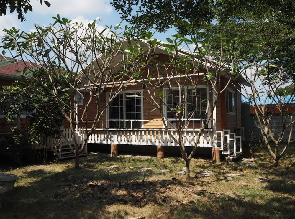 Baan Rao Koo Suan - last minute hotel in Cha-Am
