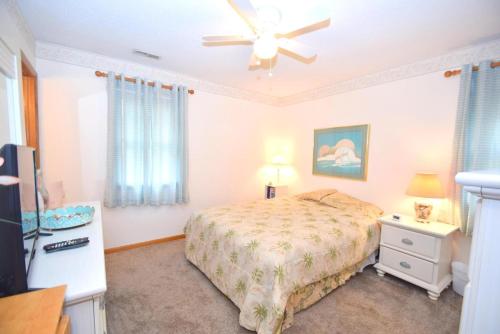 Kelly Road 710 by RedAwning - photo 8
