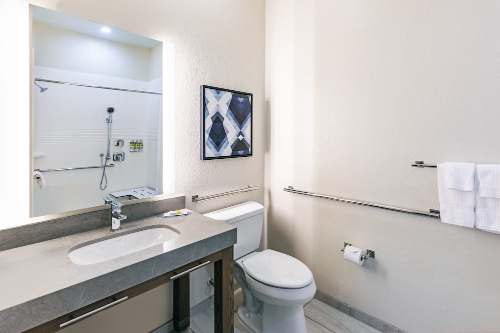 Candlewood Suites Aransas Pass by IHG - photo 13