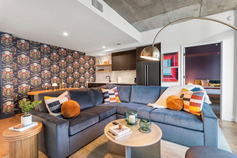 Austin Condo Hotel - photo 495