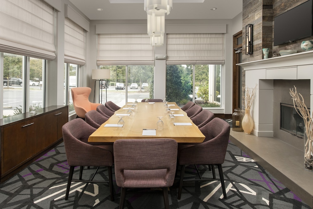 Hilton Garden Inn Columbia Airport - photo 46
