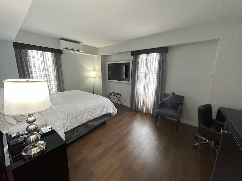 Holiday Inn Express Dallas Downtown - photo 17