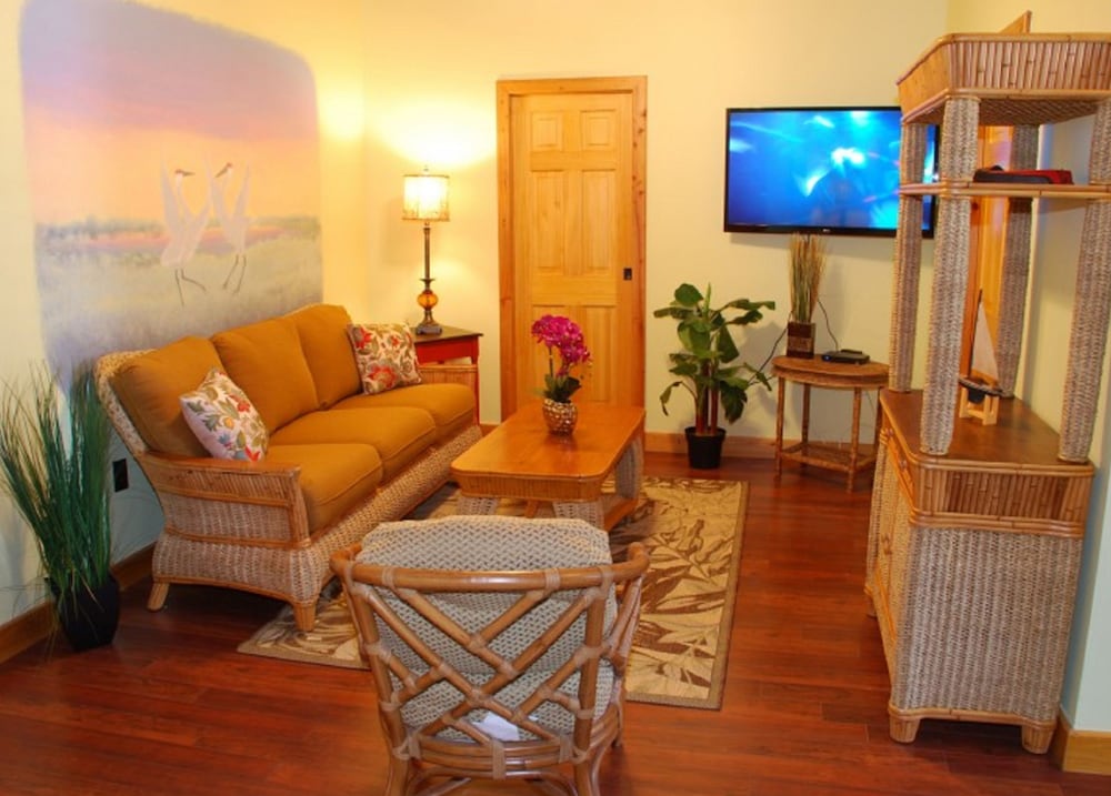 Jensen Beach Inn - photo 15
