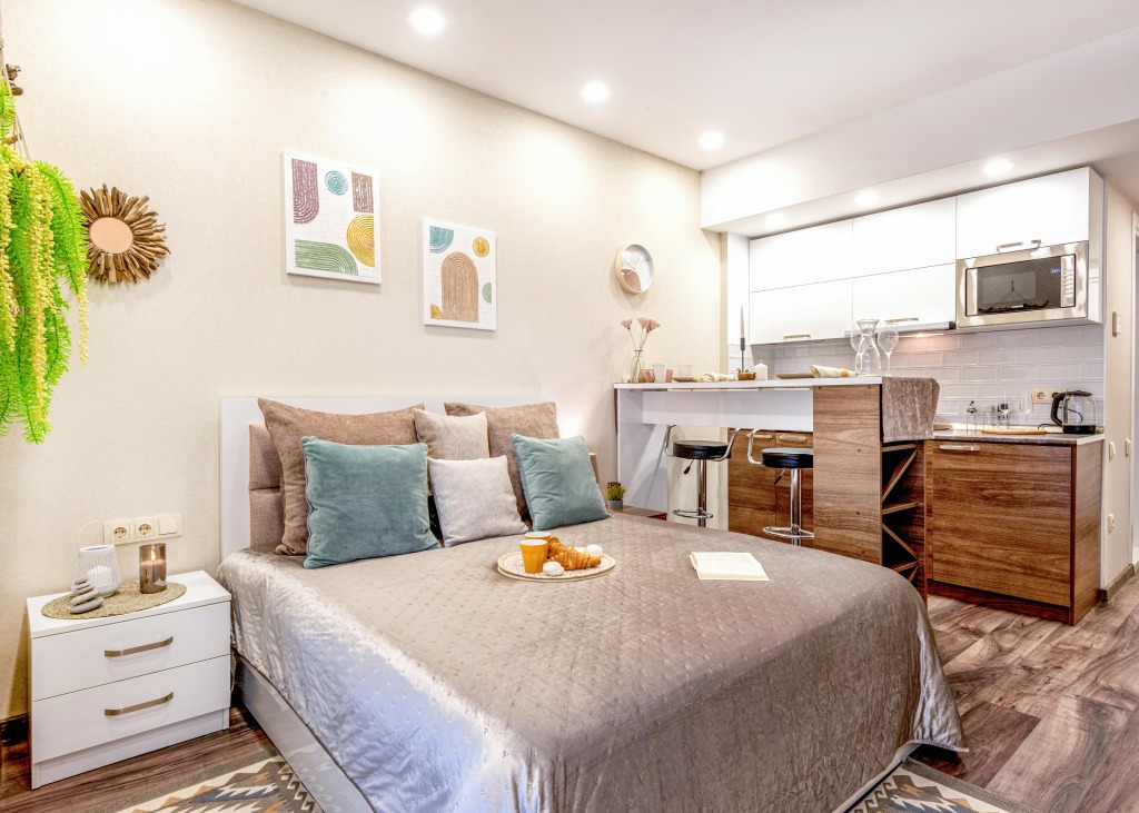 Vintage Haven Studio Bohemian Style by AESTHAVEN — 4-Star Luxury Hotel in Batumi, Georgia