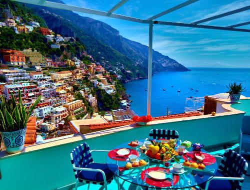 Villa Positano with sea view — 4-Star Luxury Hotel in Positano, Italy