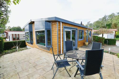Happy Campers — 4-Star Luxury Hotel in Voorthuizen, Netherlands