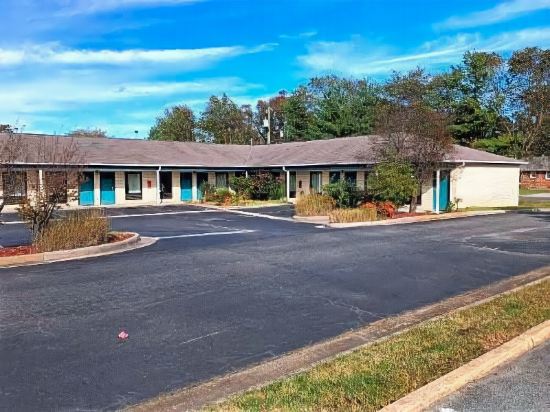 Airport Inn Motel Richmond - featured photo