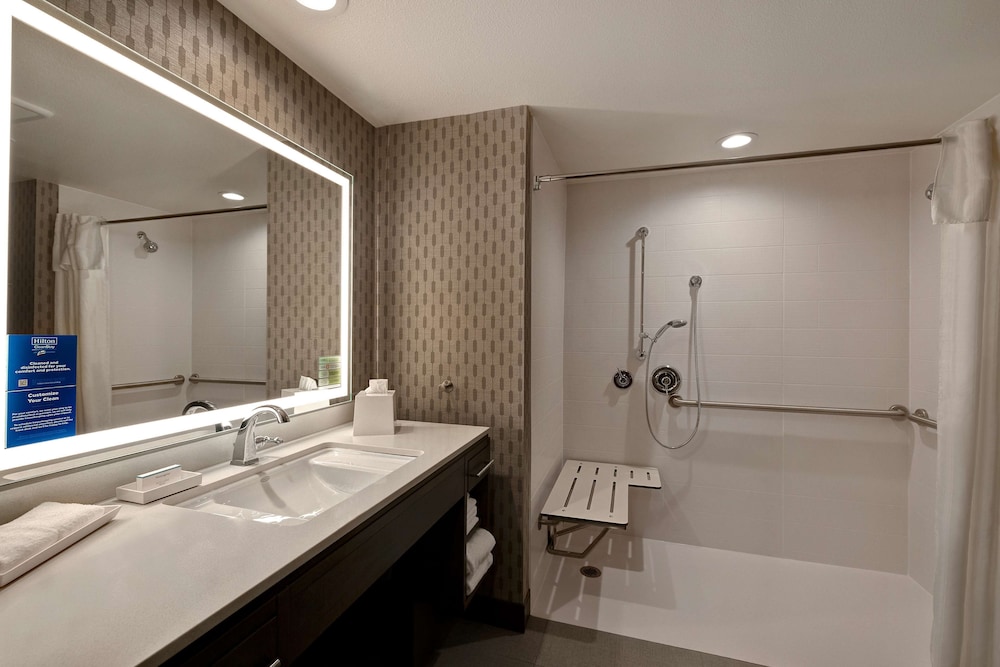 Home2 Suites by Hilton Barstow - photo 23