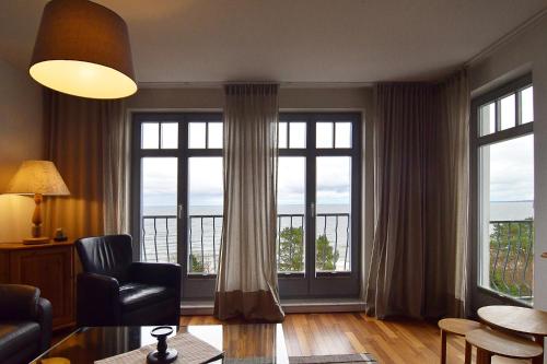 Haus am Kliff App 11 — 4-Star Luxury Hotel in Heringsdorf, Germany