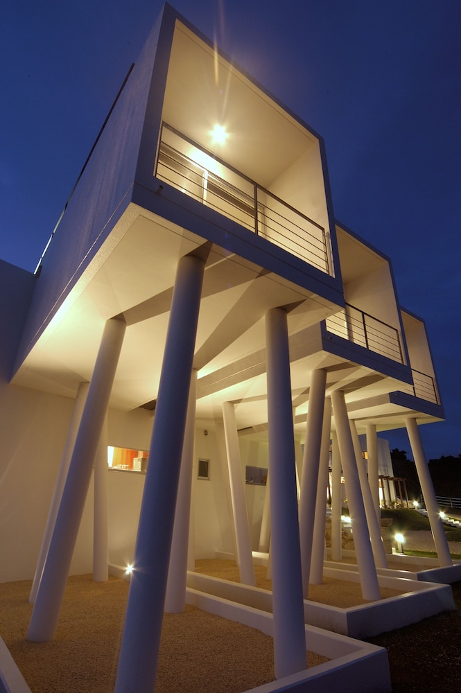 Private Resort Hotel RENN. in Miyakojima, Japan