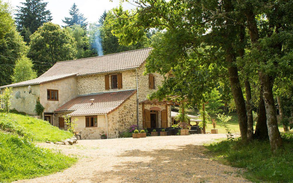 Les Chenes in Unknown City, France