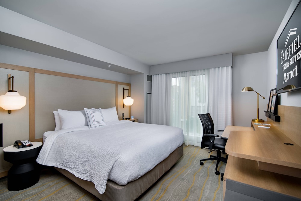 Fairfield Inn & Suites Fort Worth Downtown Convention Center - photo 13