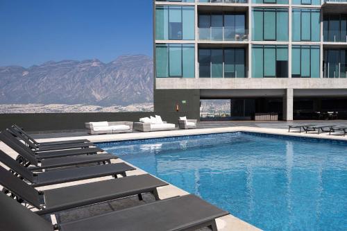 Modern Apts w Pool & Mountain View — 4-Star Luxury Hotel in Santa Catarina, Mexico