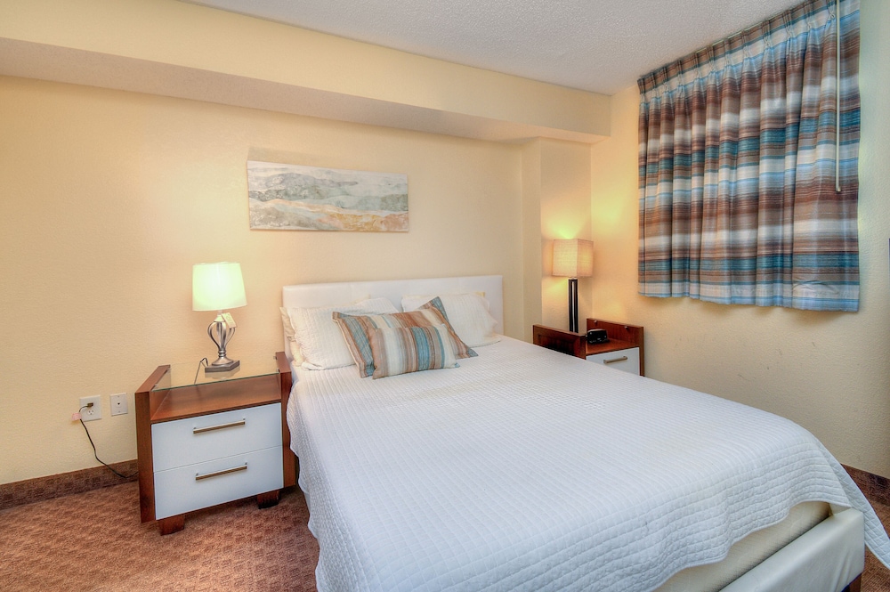 Roxanne Towers by Elliott Beach Rentals - photo 2