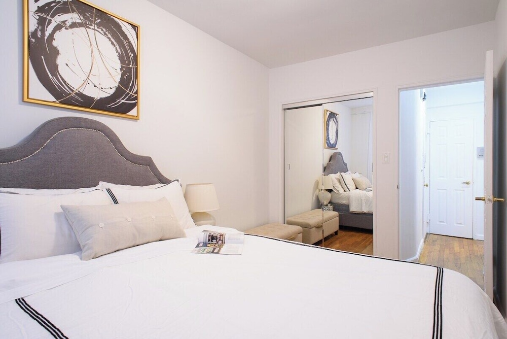 350 2A Prime gramercy Newly renovated 1BR sleeps 4 — 4-Star Luxury Hotel in New York City, United States
