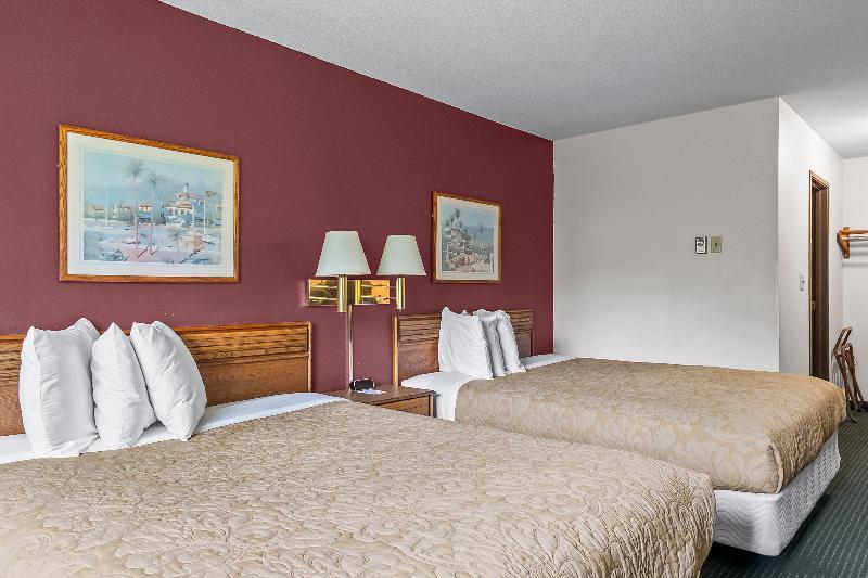 Wautoma Inn by OYO Near Airport WI 73 - photo 15