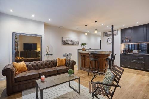 Apartment in the Center of Paris by Studioprestige — 4-Star Luxury Hotel in Paris, France