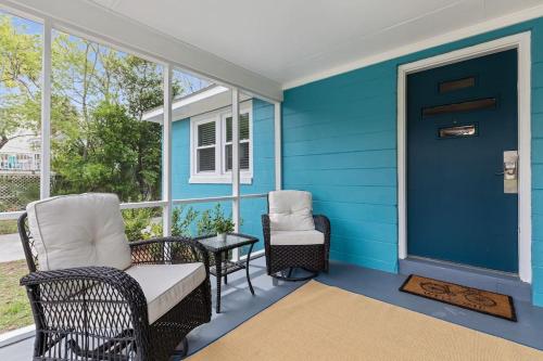 208 W Ashley Central Location 2 Mins to the Beach - photo 27