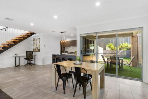 Bendigo Signature Accommodation on Honeysuckle in Bendigo, Australia