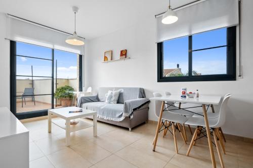 Ferran — 4-Star Luxury Hotel in Deltebre, Spain